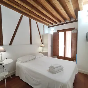 https://tres-culturas-lux.besthotelstoledo.com